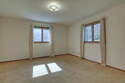 3910  Fresno Rd, Brookfield, WI 53045 - Photo 24