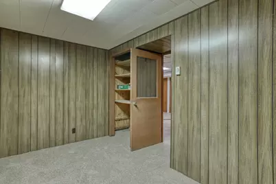 3910  Fresno Rd, Brookfield, WI 53045 - Photo 32