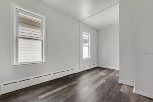 1017 E Pearson St, Milwaukee, WI 53202 - Photo 6