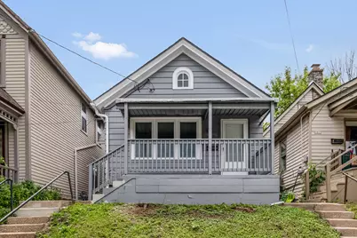 1017 E Pearson St, Milwaukee, WI 53202 - Photo 1