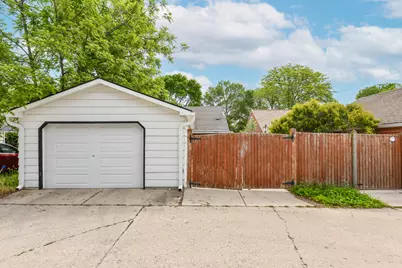 3249 N 79th St, Milwaukee, WI 53222 - Photo 26
