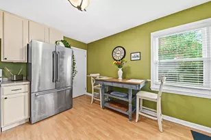 3249 N 79th St, Milwaukee, WI 53222 - Photo 10