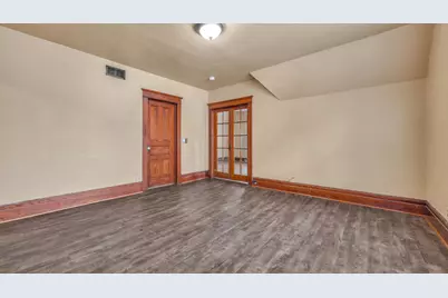 902 S 20th St #902A, Manitowoc, WI 54220 - Photo 4