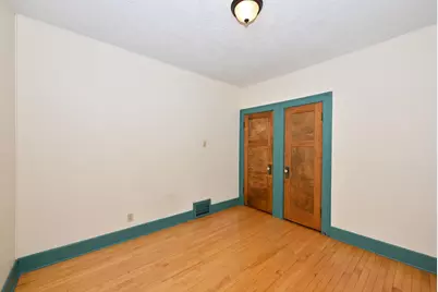 2123 N 66th St, Wauwatosa, WI 53213 - Photo 16
