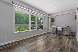 N84W16093 Donald Ct, Menomonee Falls, WI 53051 - Photo 20