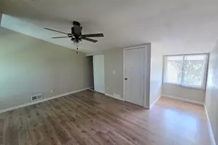 9125 W Allyn St, Milwaukee, WI 53224 - Photo 14