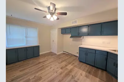 9125 W Allyn St #A, Milwaukee, WI 53224 - Photo 6