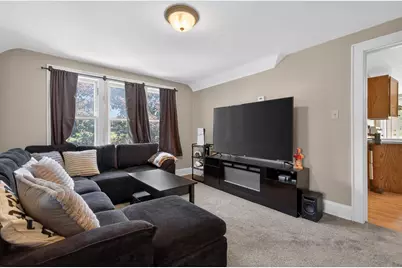 2029 W Donges Bay Rd #2031, Mequon, WI 53092 - Photo 26