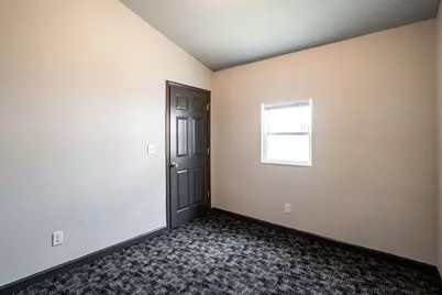 547 N 25th St, Milwaukee, WI 53233 - Photo 20