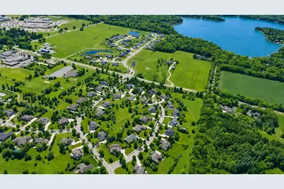 1260  Four Winds Way, Hartland, WI 53029 - Photo 78