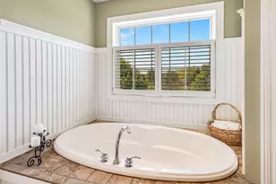 1260 4 Winds Wy, Hartland, WI 53029 - Photo 48
