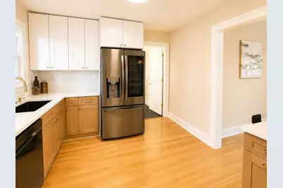4937 N Hollywood Ave, Whitefish Bay, WI 53217 - Photo 12