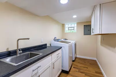 1408 W Manitoba St, Milwaukee, WI 53215 - Photo 18