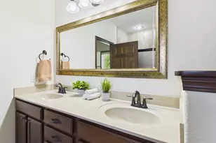 W272N387 Hilltop Dr, Pewaukee, WI 53188 - Photo 50