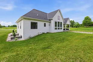 3864 Hickory Hill Parkway, Richfield, WI 53033 - Photo 48