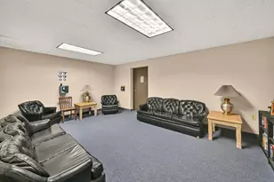 2025 E Greenwich Ave, Milwaukee, WI 53211 - Photo 28
