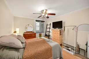 2025 E Greenwich Ave, Milwaukee, WI 53211 - Photo 18