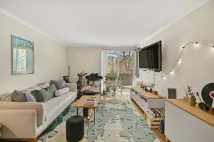 2025 E Greenwich Ave, Milwaukee, WI 53211 - Photo 6