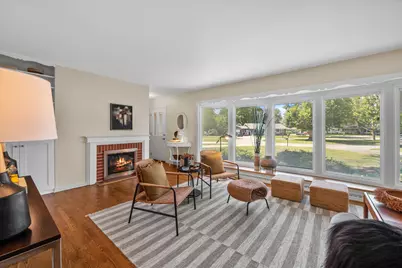1077  Christopher Ct, Oconomowoc, WI 53066 - Photo 4