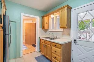 425 Garland St, West Salem, WI 54669 - Photo 6