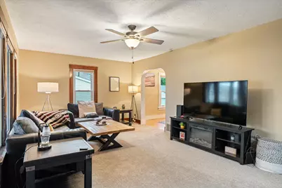 425  Garland St, West Salem, WI 54669 - Photo 8