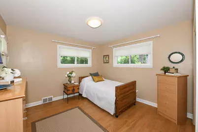 9740 W Center St, Milwaukee, WI 53222 - Photo 30