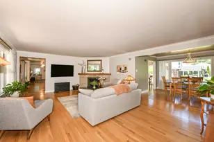 9740 W Center St, Milwaukee, WI 53222 - Photo 6