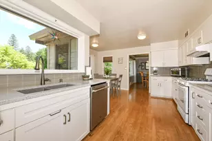9740 W Center St, Milwaukee, WI 53222 - Photo 16