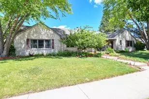 9740 W Center St, Milwaukee, WI 53222 - Photo 44