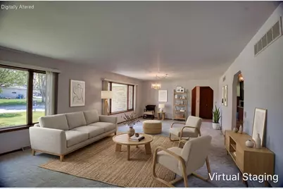 912  Edgewater Ct, Watertown, WI 53098 - Photo 6