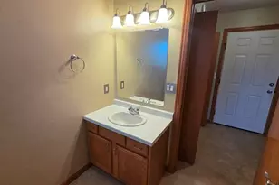 4725 Fox Grove Rd, Sheboygan, WI 53081 - Photo 12