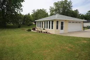 305 North Ave, Hartland, WI 53029 - Photo 6