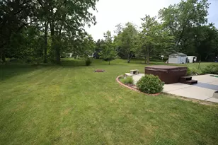 305 North Ave, Hartland, WI 53029 - Photo 10