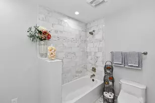 101 Broad St, Lake Geneva, WI 53147 - Photo 16
