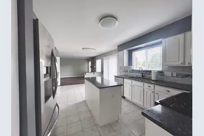 9704  67th St, Kenosha, WI 53142 - Photo 4