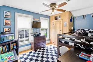 725 W South St, Oconomowoc, WI 53066 - Photo 20