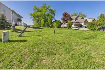 7427  Wind Lake Rd, Racine, WI 53185 - Photo 24