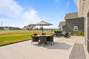 2732 Harbor Ct, Delavan, WI 53115 - Photo 24
