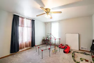 201 N 36th St, Milwaukee, WI 53208 - Photo 8