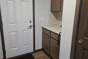 5229 Briarwood Cir, Racine, WI 53402 - Photo 24