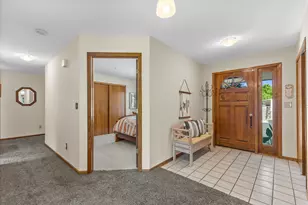 N2W29732 Blodwen Dr, Delafield, WI 53188 - Photo 32