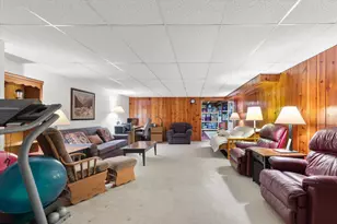 N2W29732 Blodwen Dr, Delafield, WI 53188 - Photo 42