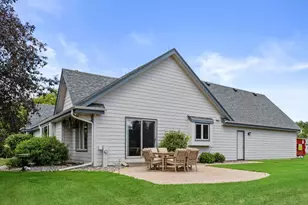 N2W29732 Blodwen Dr, Delafield, WI 53188 - Photo 16