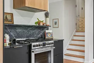 7524 W Wisconsin Ave, Wauwatosa, WI 53213 - Photo 24