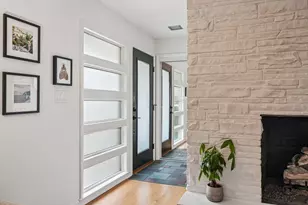 7524 W Wisconsin Ave, Wauwatosa, WI 53213 - Photo 2