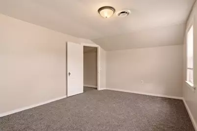 2737  Hamilton St, La Crosse, WI 54603 - Photo 20