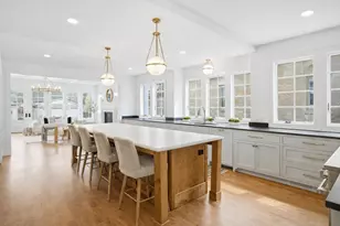 4840 N Larkin St, Whitefish Bay, WI 53217 - Photo 4