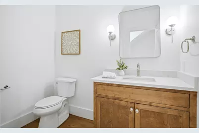4840 N Larkin St, Whitefish Bay, WI 53217 - Photo 12