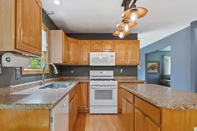 3330  Wood Rd, Racine, WI 53406 - Photo 8