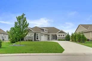 3744 Morris St, Racine, WI 53126 - Photo 2